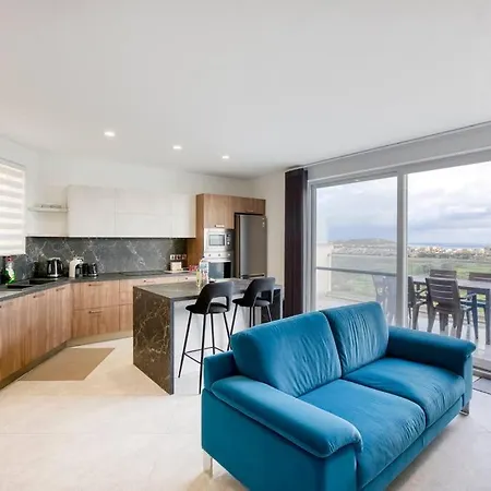 Διαμέρισμα Lovely With Beautiful View With Communal Pool By 360 Estates Xagħra