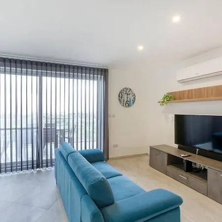 Lovely With Beautiful View With Communal Pool By 360 Estates Διαμέρισμα