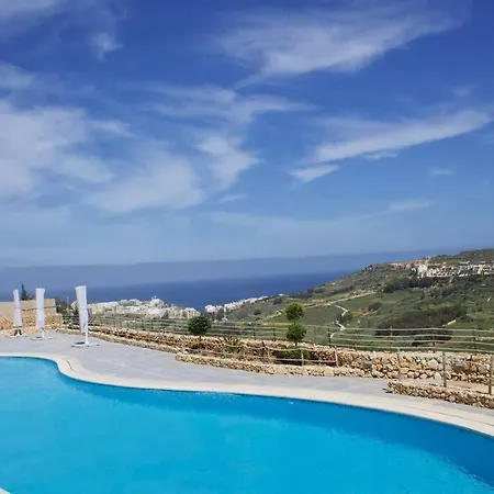 Διαμέρισμα Lovely With Beautiful View With Communal Pool By 360 Estates